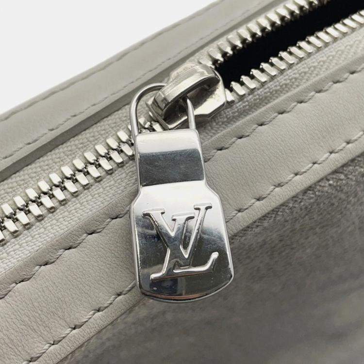 Pre Owned Louis Vuitton Damier Salt Trio Shoulder Bag