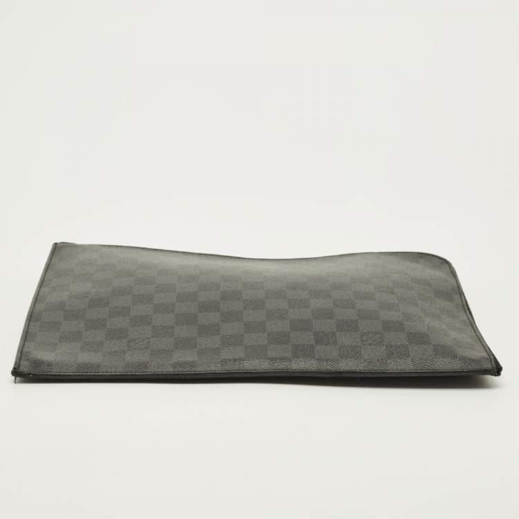 مملوكة مسبقًا Louis Vuitton Damier Graphite Canvas Pochette Jour GM Clutch
