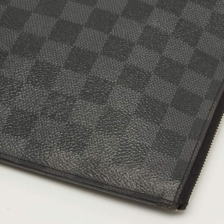مملوكة مسبقًا Louis Vuitton Damier Graphite Canvas Pochette Jour GM Clutch