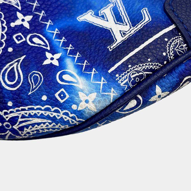 Pre Owned Louis Vuitton Discovery Bumbag Blue Monogram Bandana Size Pm