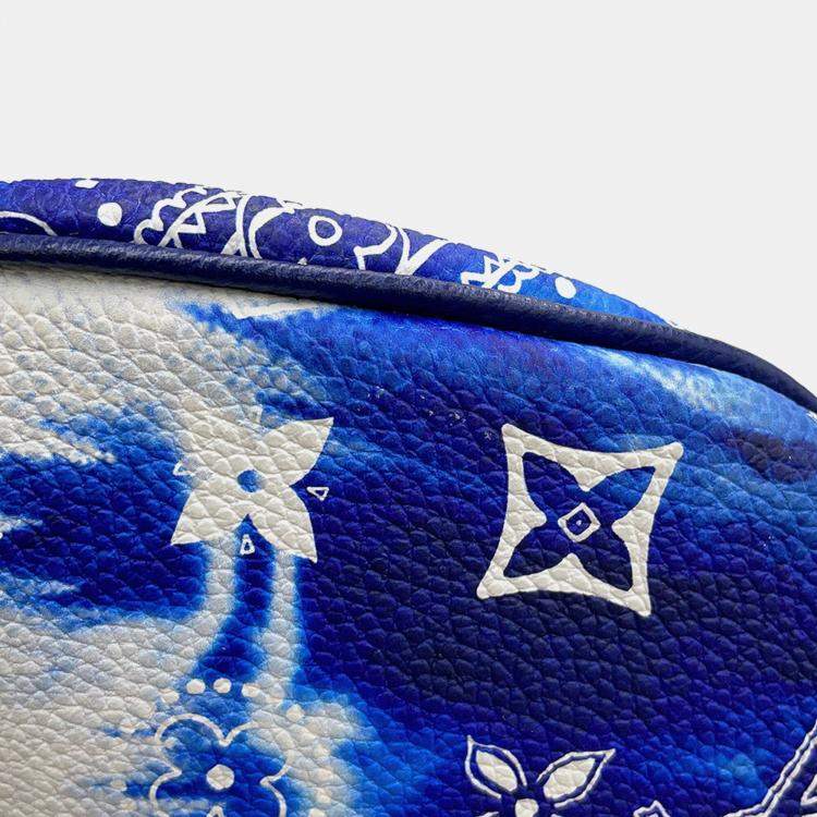 Pre Owned Louis Vuitton Discovery Bumbag Blue Monogram Bandana Size Pm