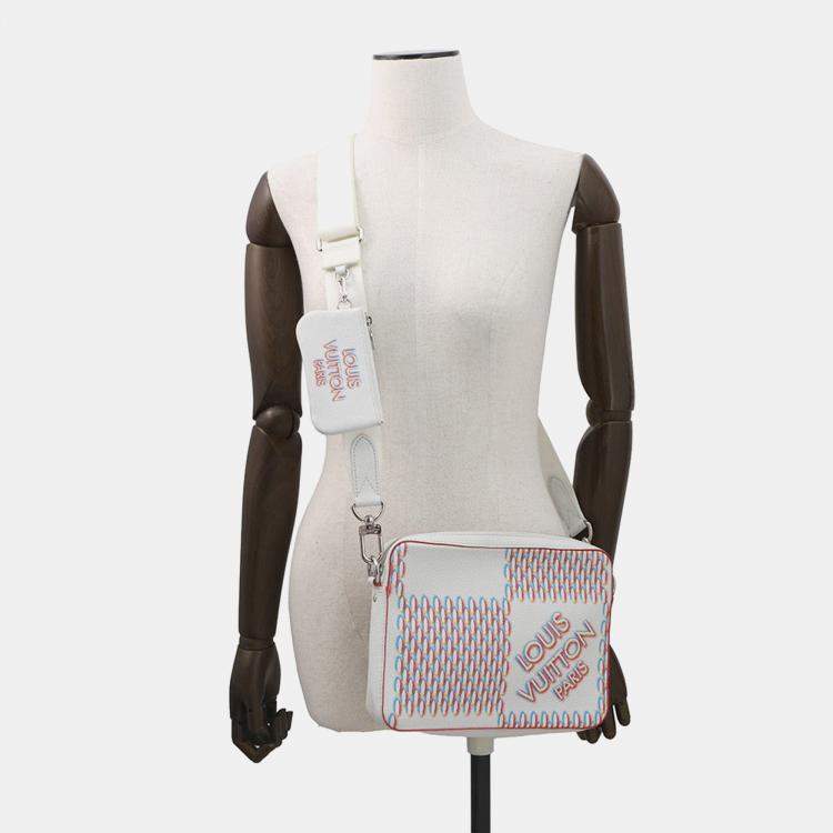 Pre Owned Louis Vuitton Trio Messenger White Damier Giant Spray