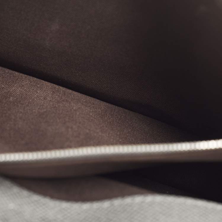 Pre Owned Louis Vuitton Belaia Grey Taiga Leather Clutch