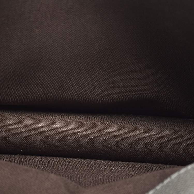 Pre Owned Louis Vuitton Belaia Grey Taiga Leather Clutch