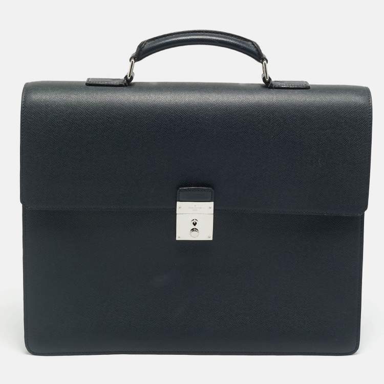 Pre Owned Louis Vuitton Robusto 3 Navy Blue Taiga Leather Briefcase