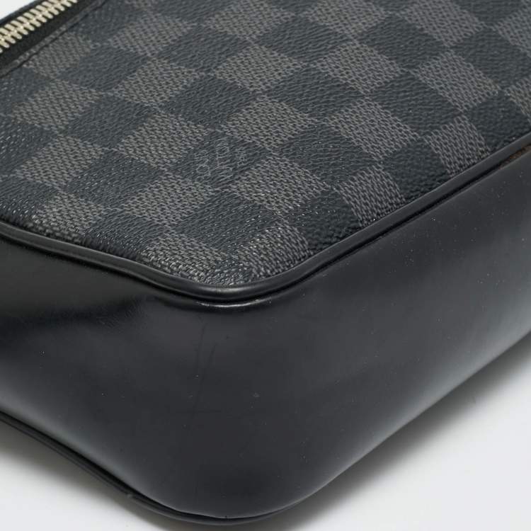 Pre Owned Louis Vuitton Damier Graphite Canvas Kasai Pochette