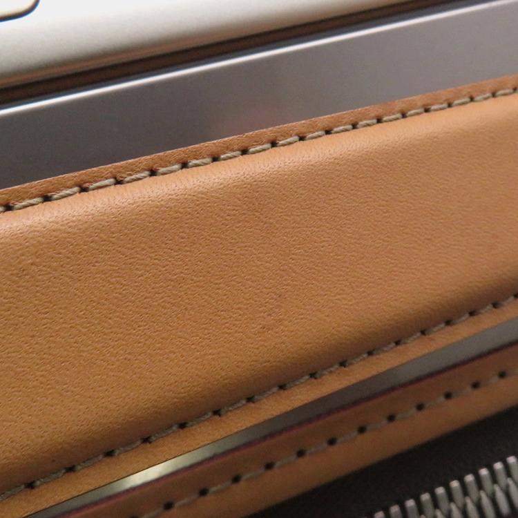 Pre Owned Louis Vuitton Horizon Silver Monogram Titanium Size 55