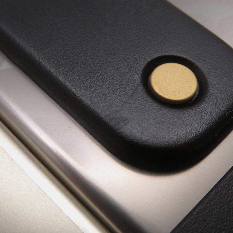 Pre Owned Louis Vuitton Horizon Silver Monogram Titanium Size 55