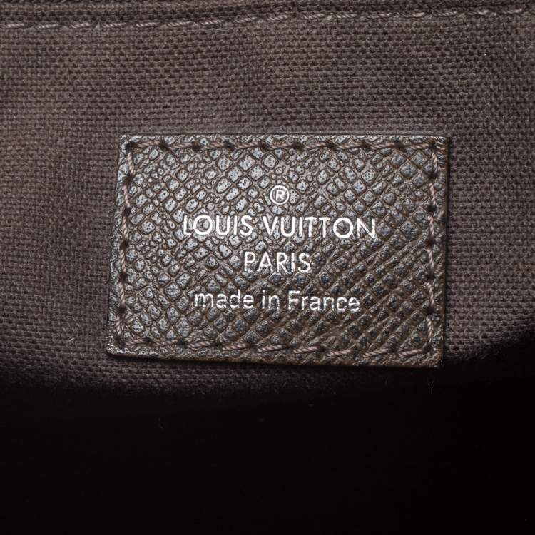 Pre Owned Louis Vuitton Dark Brown Taiga Leather Roman PM Bag 