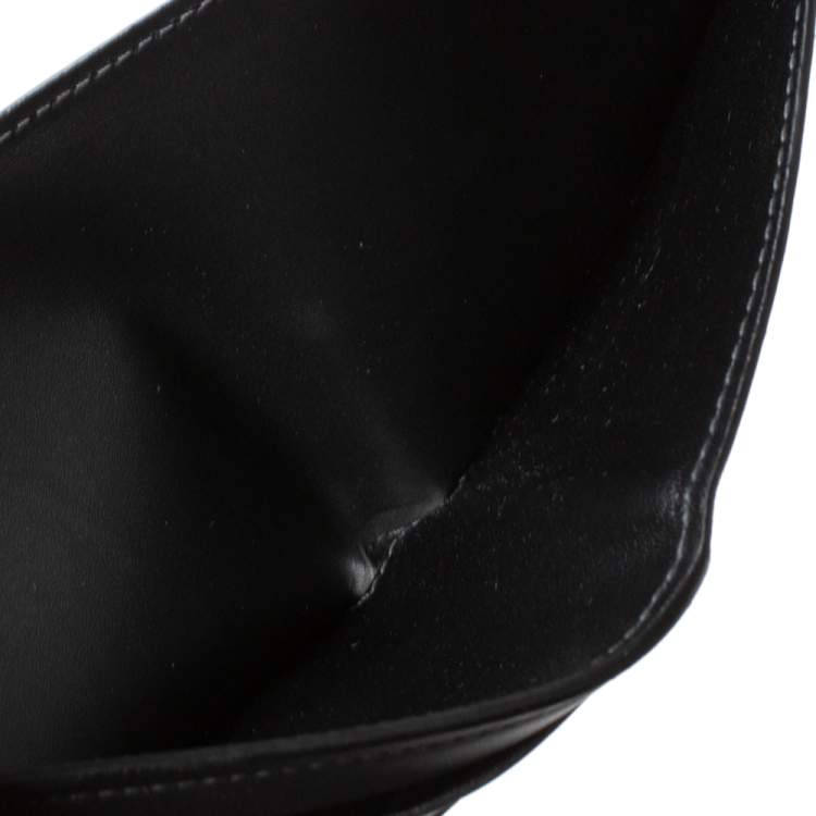 Pre Owned Louis Vuitton Black Leather Bifold Wallet
