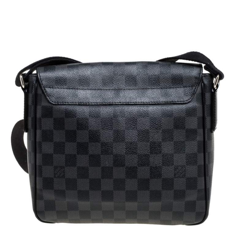 Pre Owned Louis Vuitton Damier Graphite Canvas District PM Bag