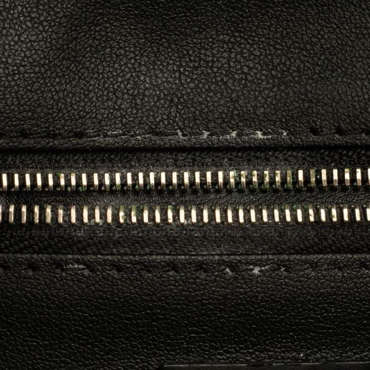 مملوكة مسبقًا Louis Vuitton Damier Graphite Canvas Toiletry Pouch