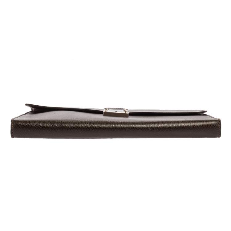 مملوكة مسبقًا Louis Vuitton Brown Taiga Leather Minuto Portfolio Case