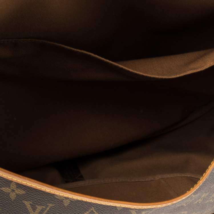 Pre Owned Louis Vuitton Monogram Canvas Saumur 43 Bag