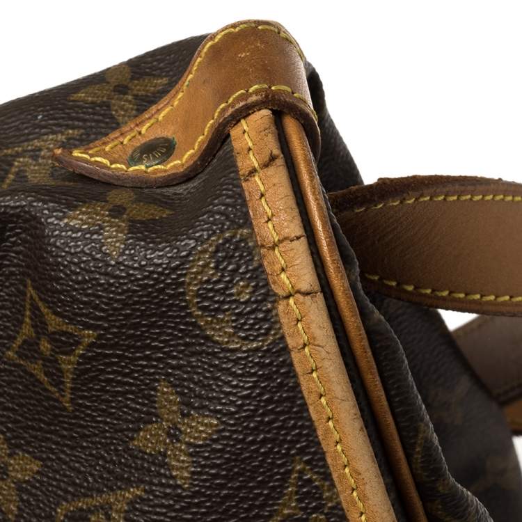 Pre Owned Louis Vuitton Monogram Canvas Saumur 43 Bag