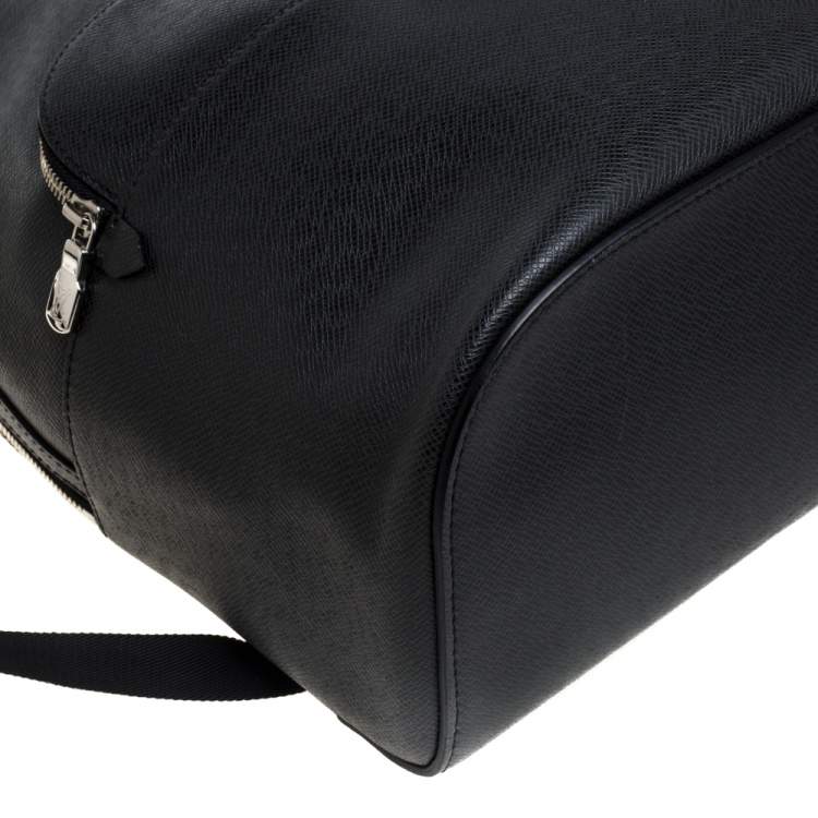 Pre Owned Louis Vuitton Black Taiga Lether Anton Backpack
