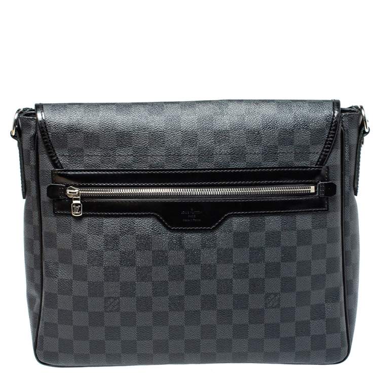 Pre Owned Louis Vuitton Damier Graphite Canvas Daniel MM Messenger Bag