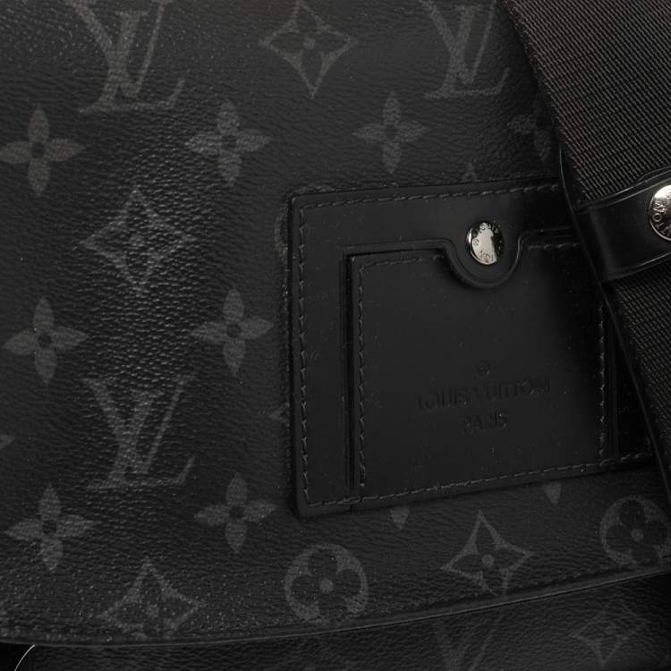 Pre Owned Louis Vuitton Monogram Eclipse Canvas Voyager Messenger PM Bag