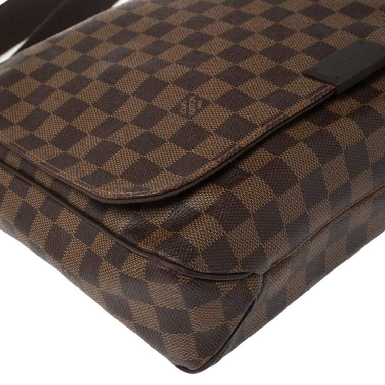 Pre Owned Louis Vuitton Damier Ebene Canvas District MM Bag