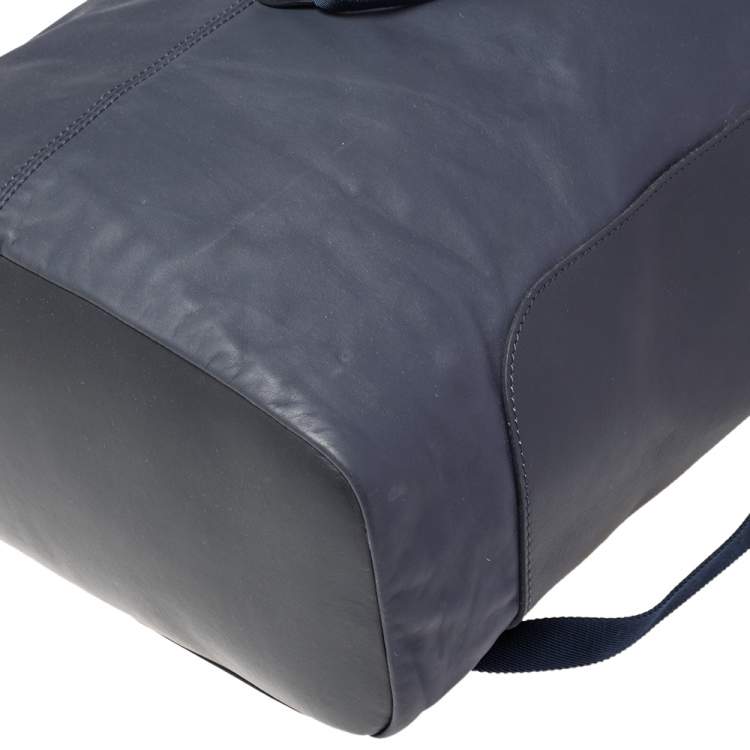 Pre Owned Louis Vuitton Navy Leather and Nylon V Line Pulse Backpack 