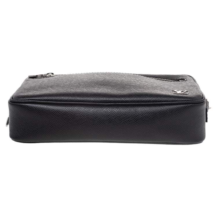 Pre Owned Louis Vuitton Black Taiga Leather Kasai Wristlet Bag