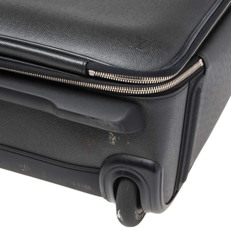 Pre Owned Louis Vuitton Black Taiga Leather Pegase Legere 55 Business Suitcase