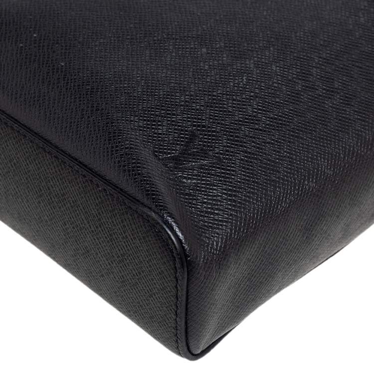 Pre Owned Louis Vuitton Ardoise Taiga Leather Anton Pochette Bag