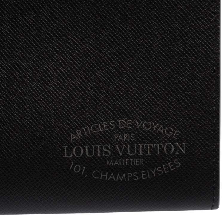 Pre Owned Louis Vuitton Black Taiga Leather Pochette Voyage MM
