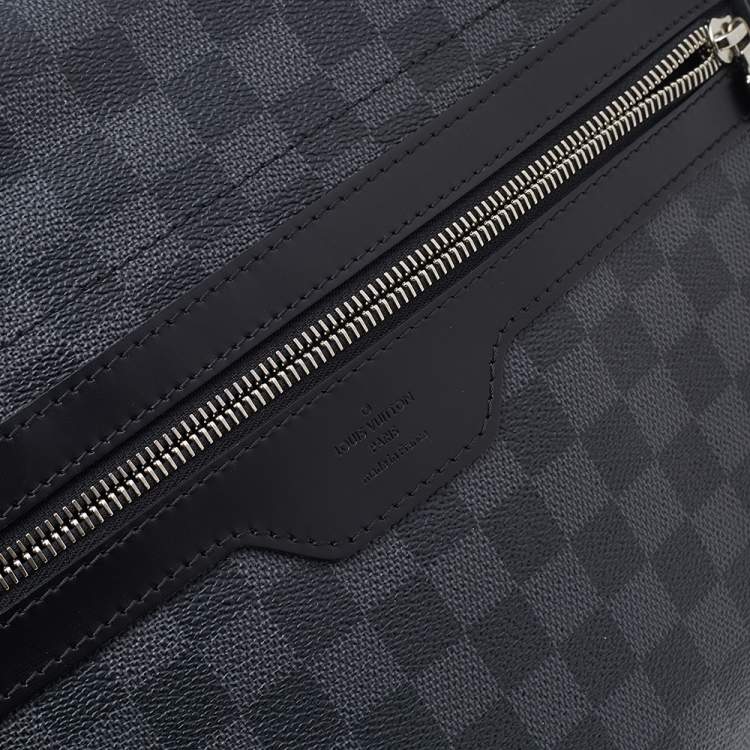 Pre Owned Louis Vuitton Damier Graphite Canvas Daniel GM Messenger Bag