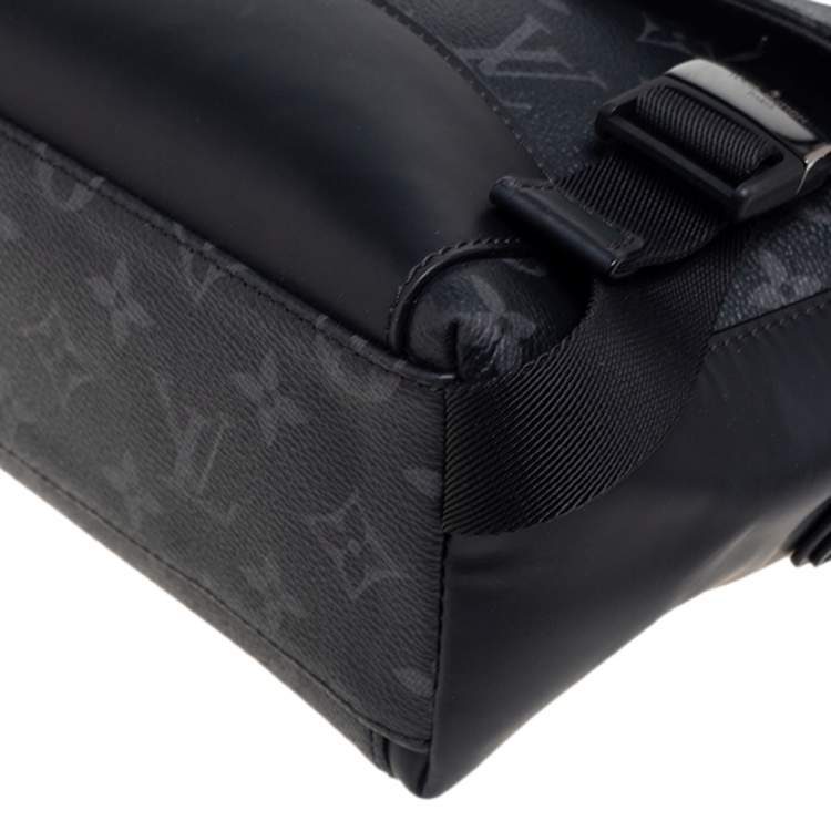 Pre Owned Louis Vuitton Monogram Eclipse Canvas Voyager Messenger PM Bag