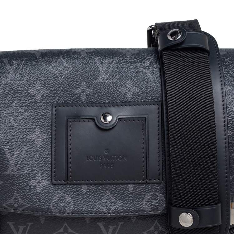 Pre Owned Louis Vuitton Monogram Eclipse Canvas Voyager Messenger PM Bag