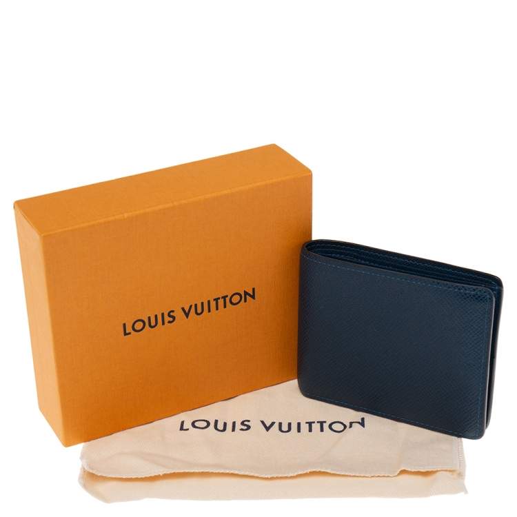 Pre Owned Louis Vuitton Blue Taiga Leather Multiple Wallet