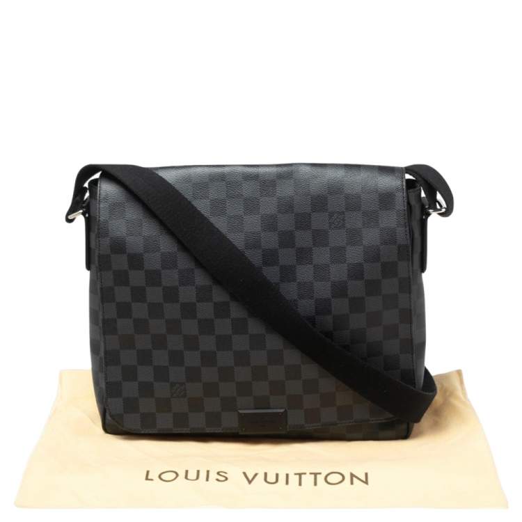 Pre Owned Louis Vuitton Damier Graphite Canvas District MM Bag