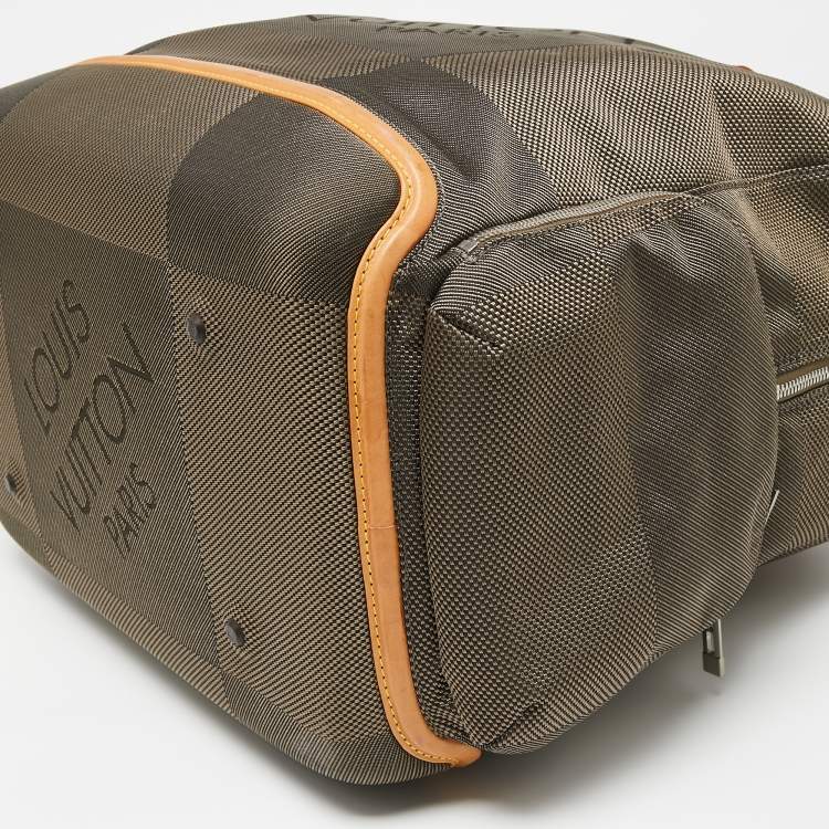 Pre Owned Louis Vuitton Terre Damier Geant Canvas Aventurier Polaire Bag 