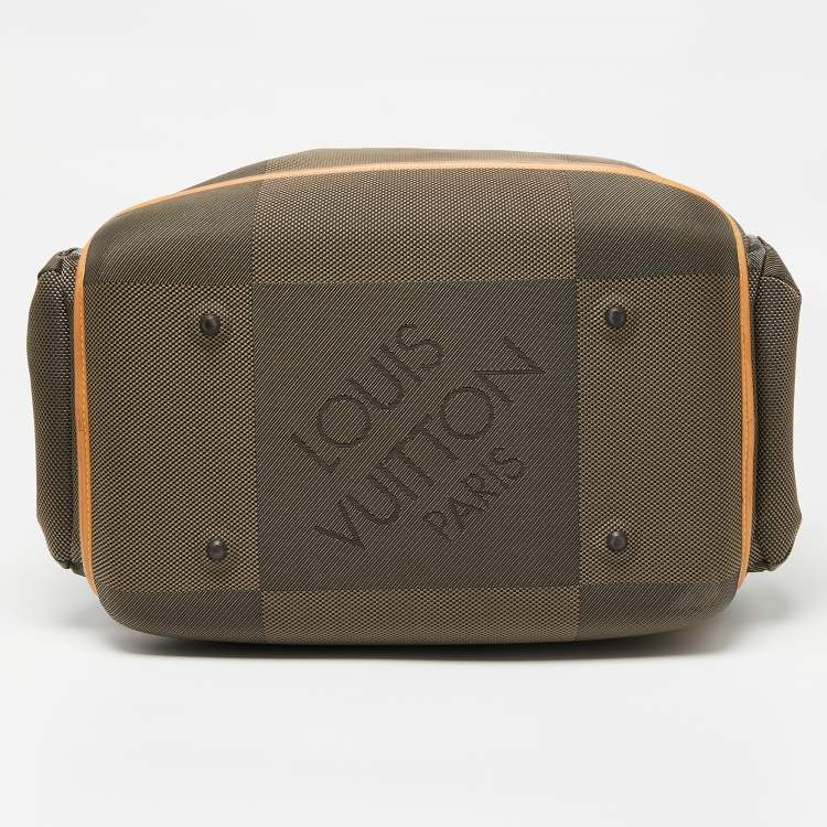Pre Owned Louis Vuitton Terre Damier Geant Canvas Aventurier Polaire Bag 