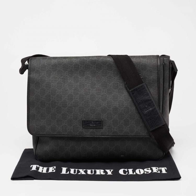Pre Owned Gucci Black GG Coated Canvas Flap Messenger Bag