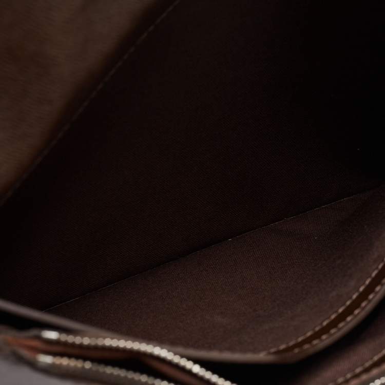 Pre Owned Louis Vuitton Brown Taiga Leather Minuto Portfolio Case