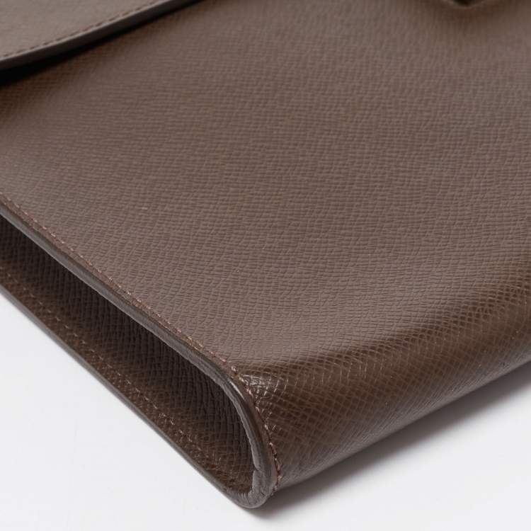 Pre Owned Louis Vuitton Brown Taiga Leather Minuto Portfolio Case