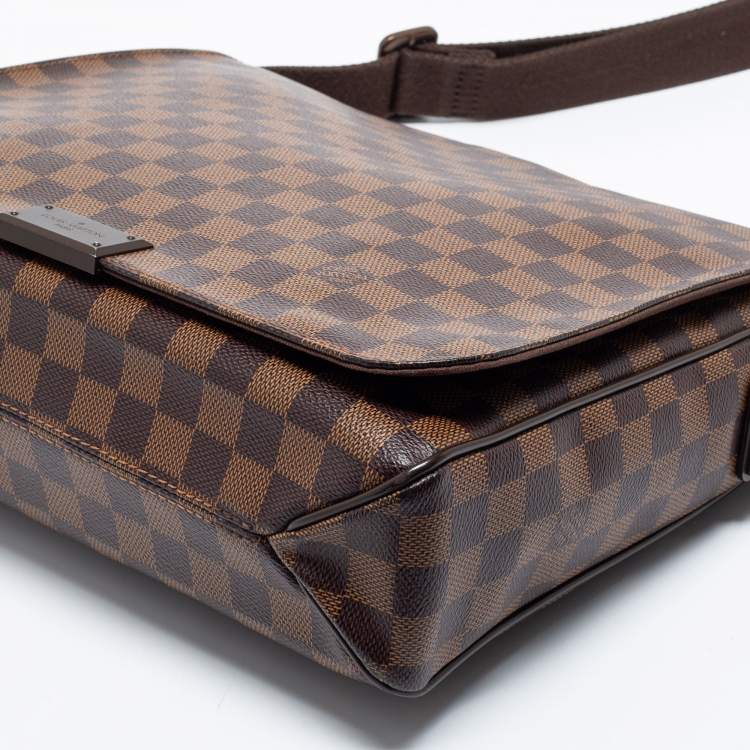 Pre Owned Louis Vuitton Damier Ebene Canvas District MM Bag