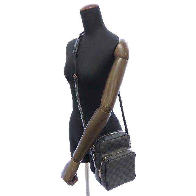 Pre Owned Louis Vuitton Black Damier Graphite Canvas Rem Messenger Bag 