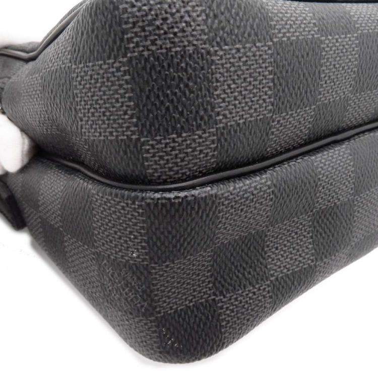 Pre Owned Louis Vuitton Black Damier Graphite Canvas Rem Messenger Bag 