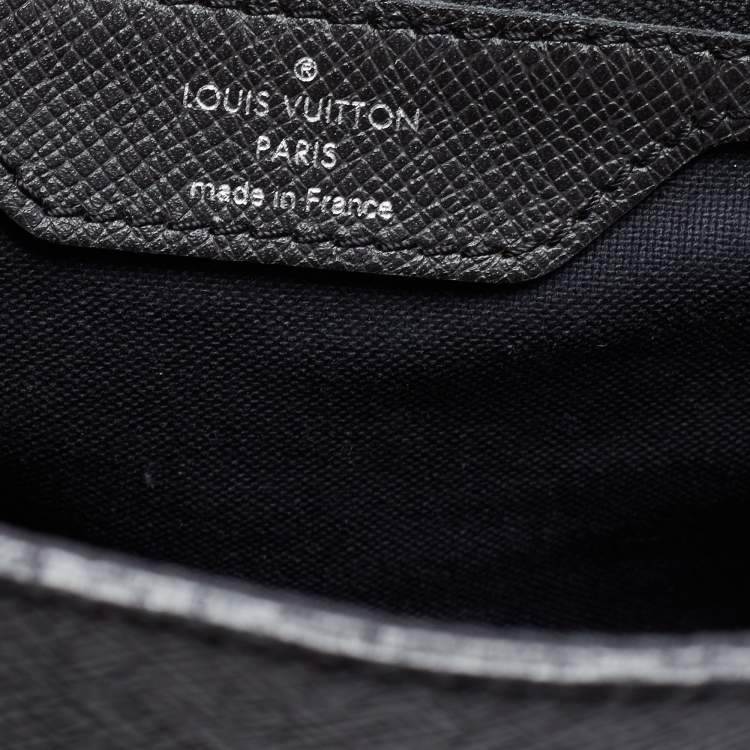 Pre Owned Louis Vuitton Black Taiga Leather Roman MM Bag