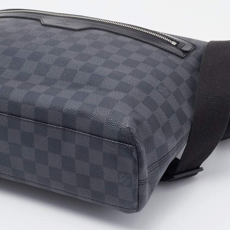 Pre Owned Louis Vuitton Damier Graphite Canvas Mick GM Bag