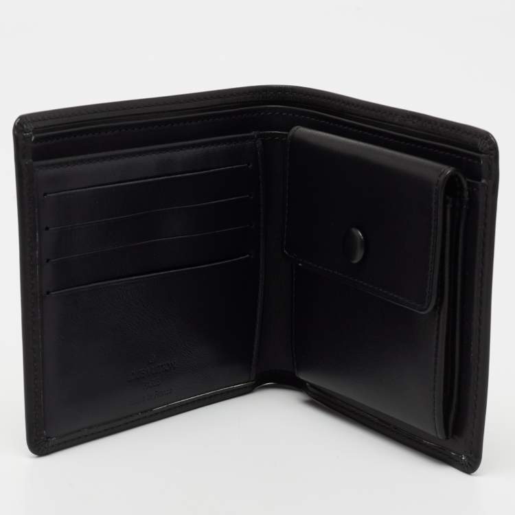 مملوكة مسبقًا Louis Vuitton Black Leather Perforated Logo Bifold Wallet