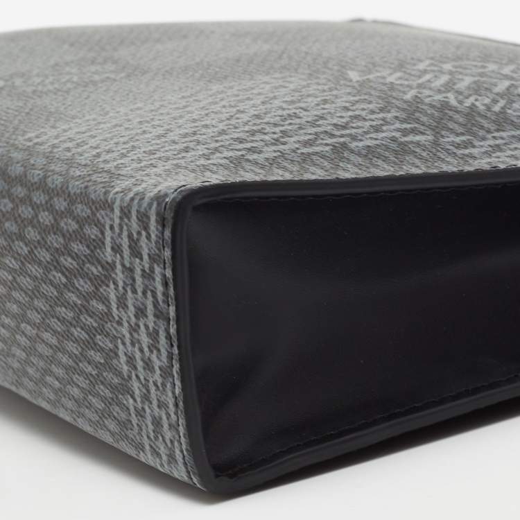 Pre Owned Louis Vuitton Damier Graphite 3D Canvas Pochette Voyage MM