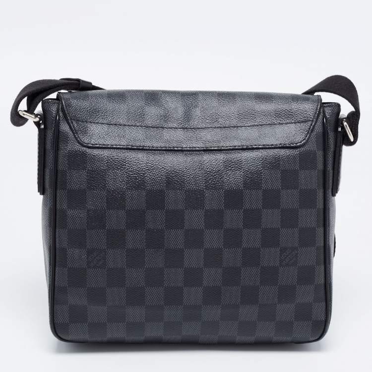 Pre Owned Louis Vuitton Damier Graphite Canvas District PM Bag