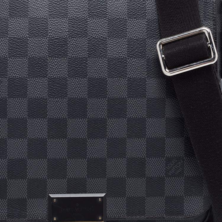 Pre Owned Louis Vuitton Damier Graphite Canvas District PM Bag