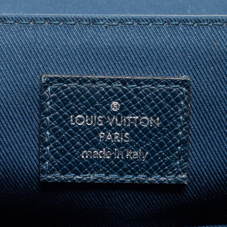 Pre Owned Louis Vuitton Blue Taiga Leather Roman PM Messenger Bag