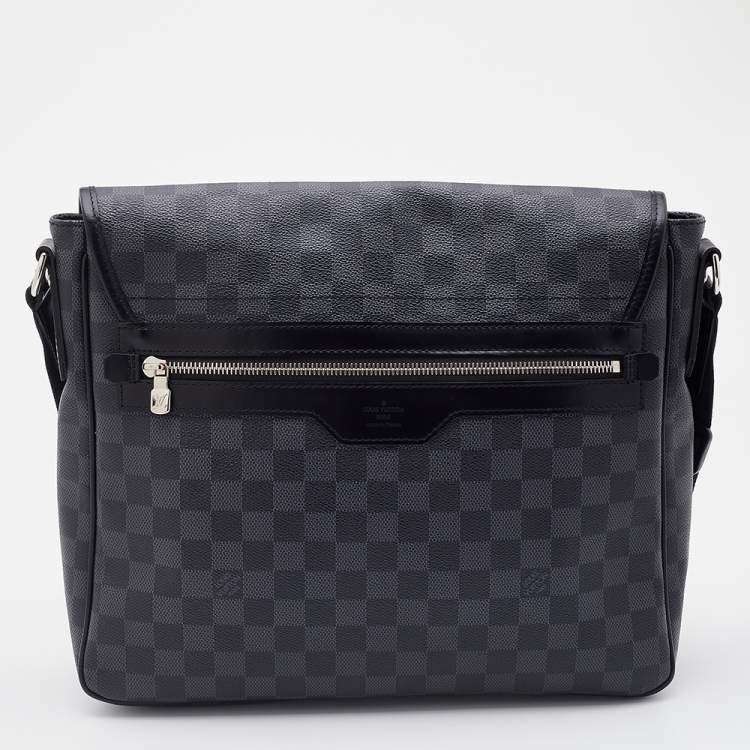 Pre Owned Louis Vuitton Damier Graphite Canvas District MM Bag