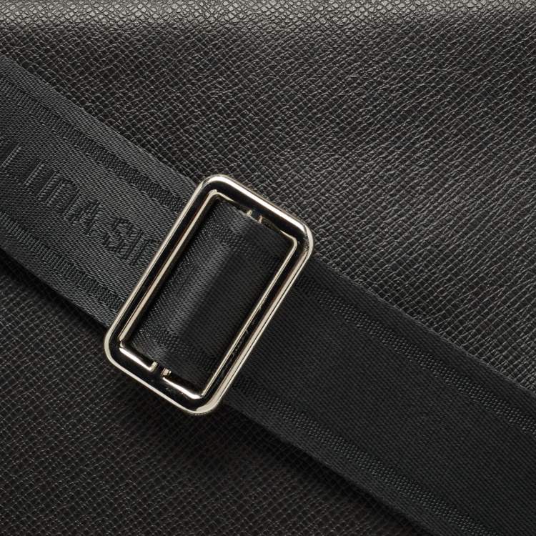 Pre Owned Louis Vuitton Dark Grey Taiga Leather Roman MM Bag